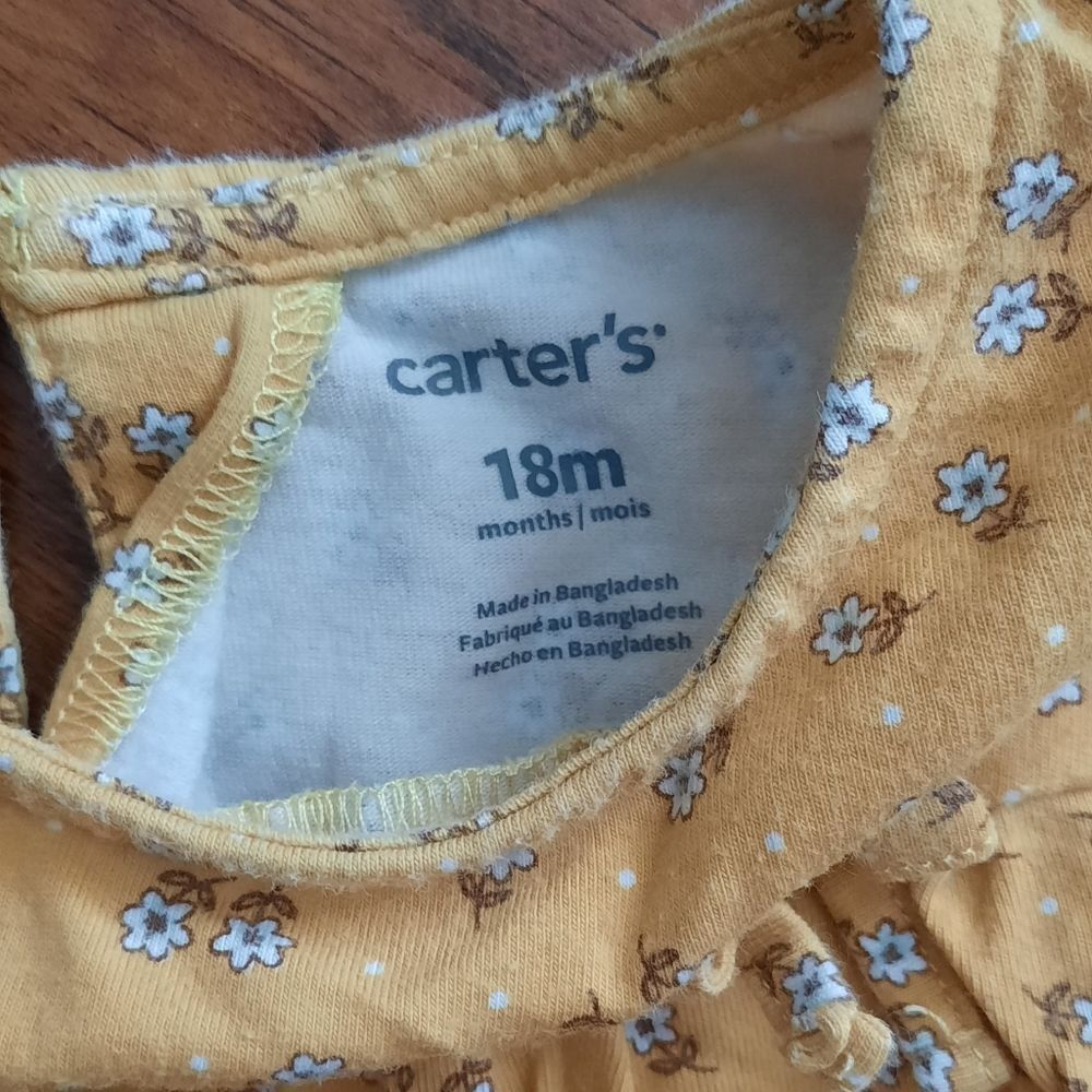 Carter's 18 mo. girls top - Picture 2 of 4